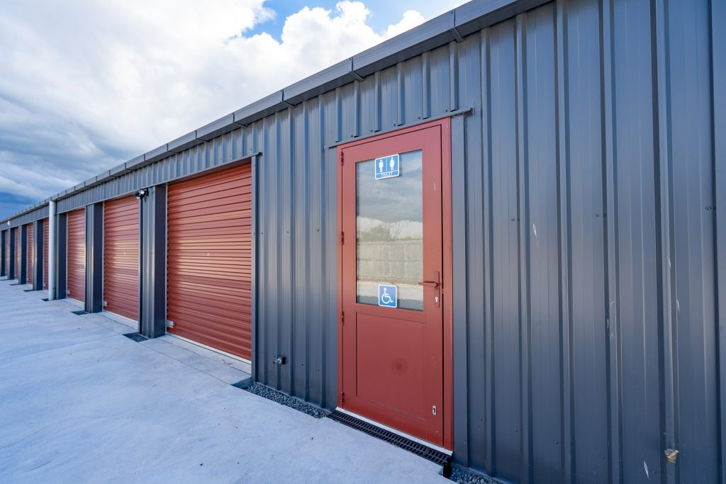 Arlington Storage had their photography, videography and web design done by the team at MoMac