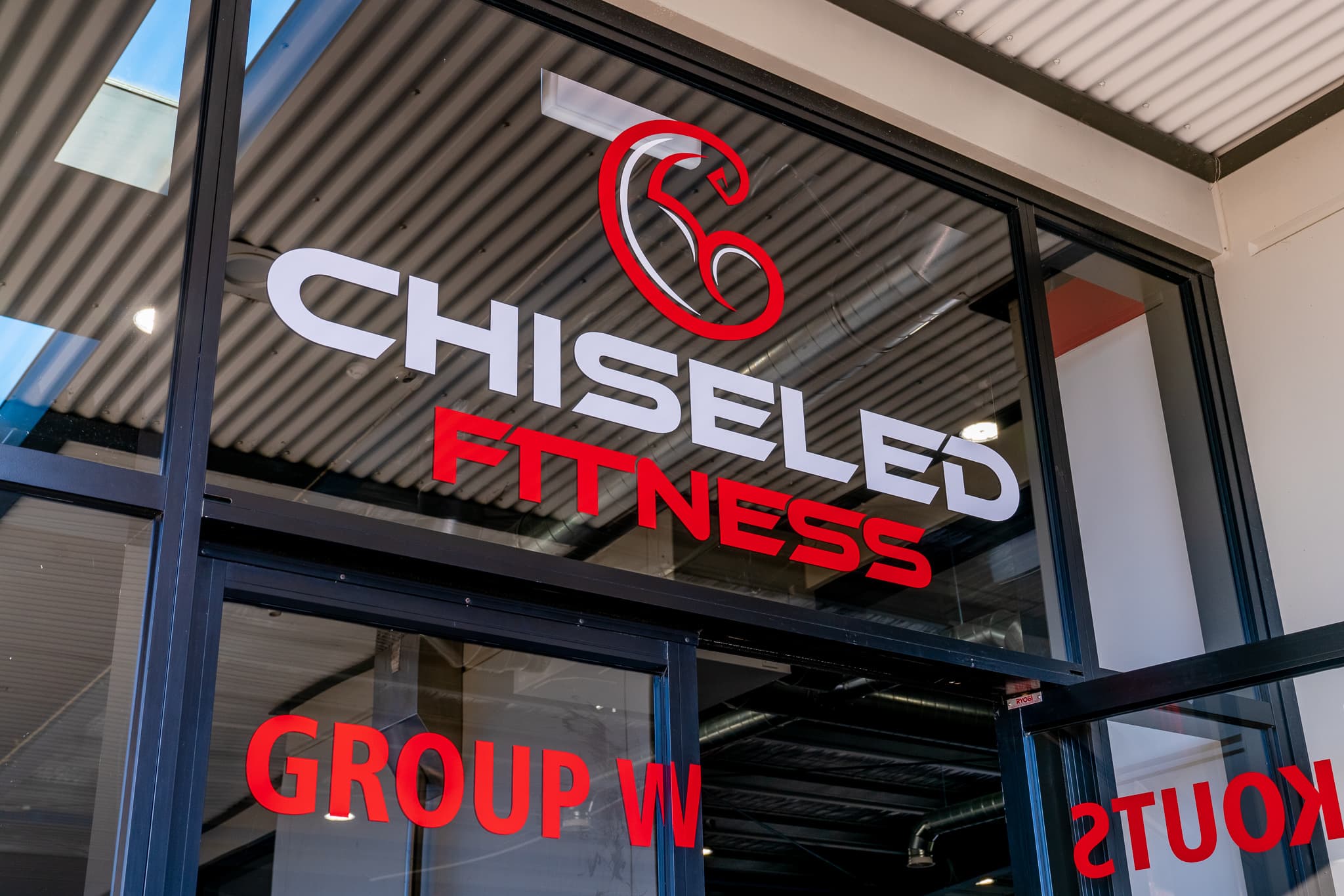 Chiseled Fitness MoMac Socialising Media