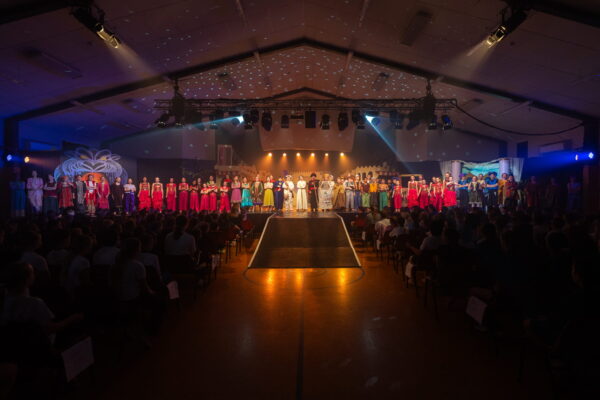 Ashgrove_School_Aladdin_MoMac_Community_Sponsorship_2026_6